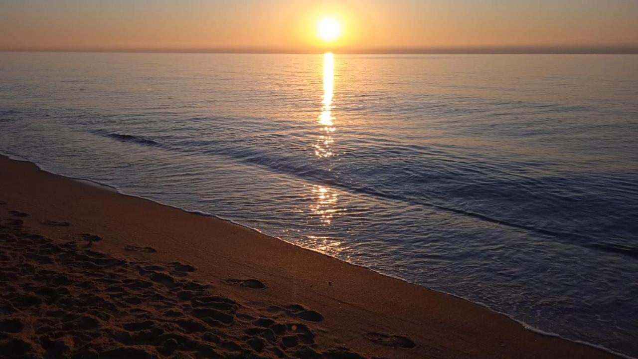 Encantador Apto En La Playa Coma-ruga Esterno foto